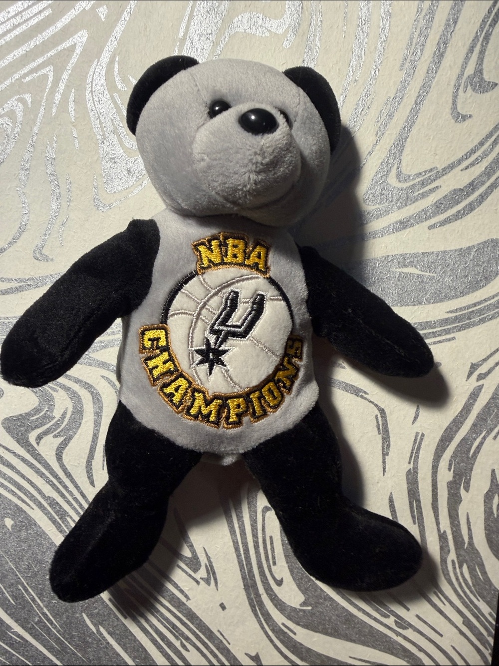 Vintage 1999 San Antonio Spurs NBA Champions Plush Bear Beanie